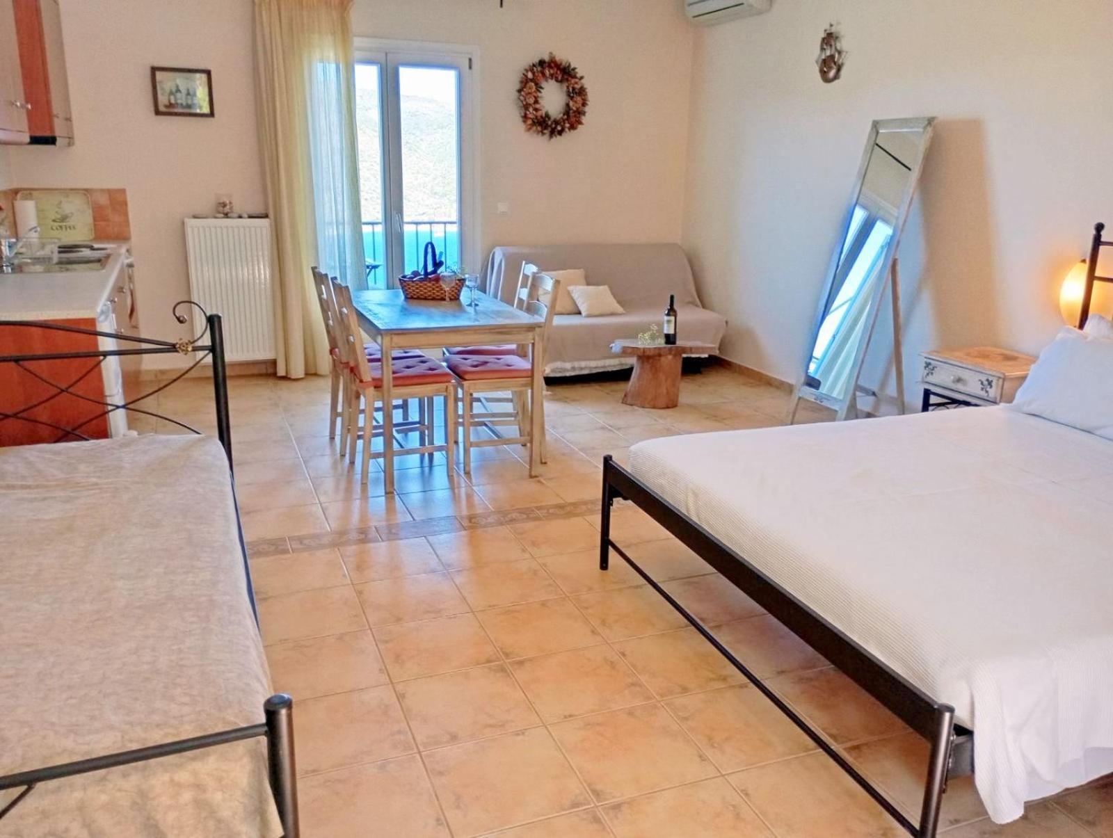 Odysseion Apartments Ithaka Exteriér fotografie