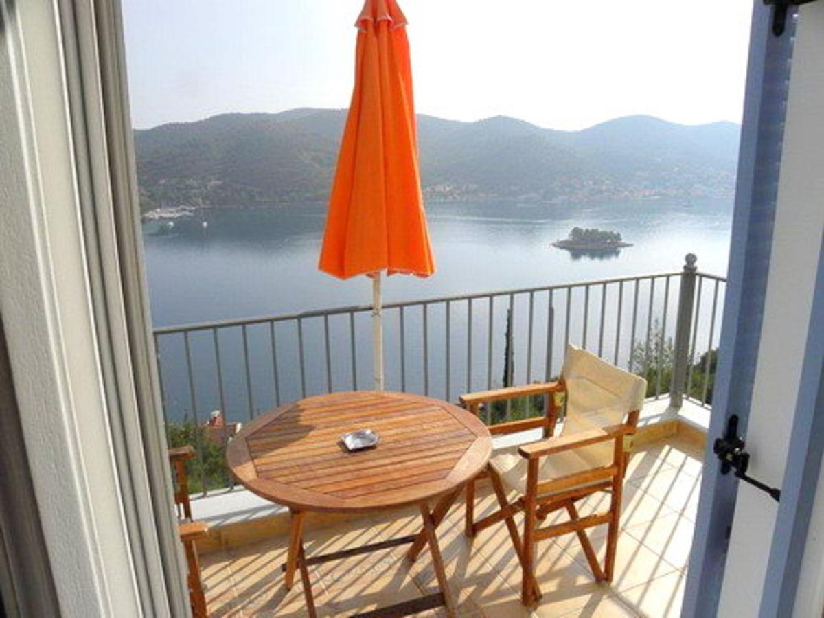 Odysseion Apartments Ithaka Exteriér fotografie